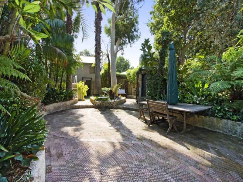25F/3																										Darling Point Road,
														
								Darling Point, NSW 2027, Annandale - Thumbnail 4