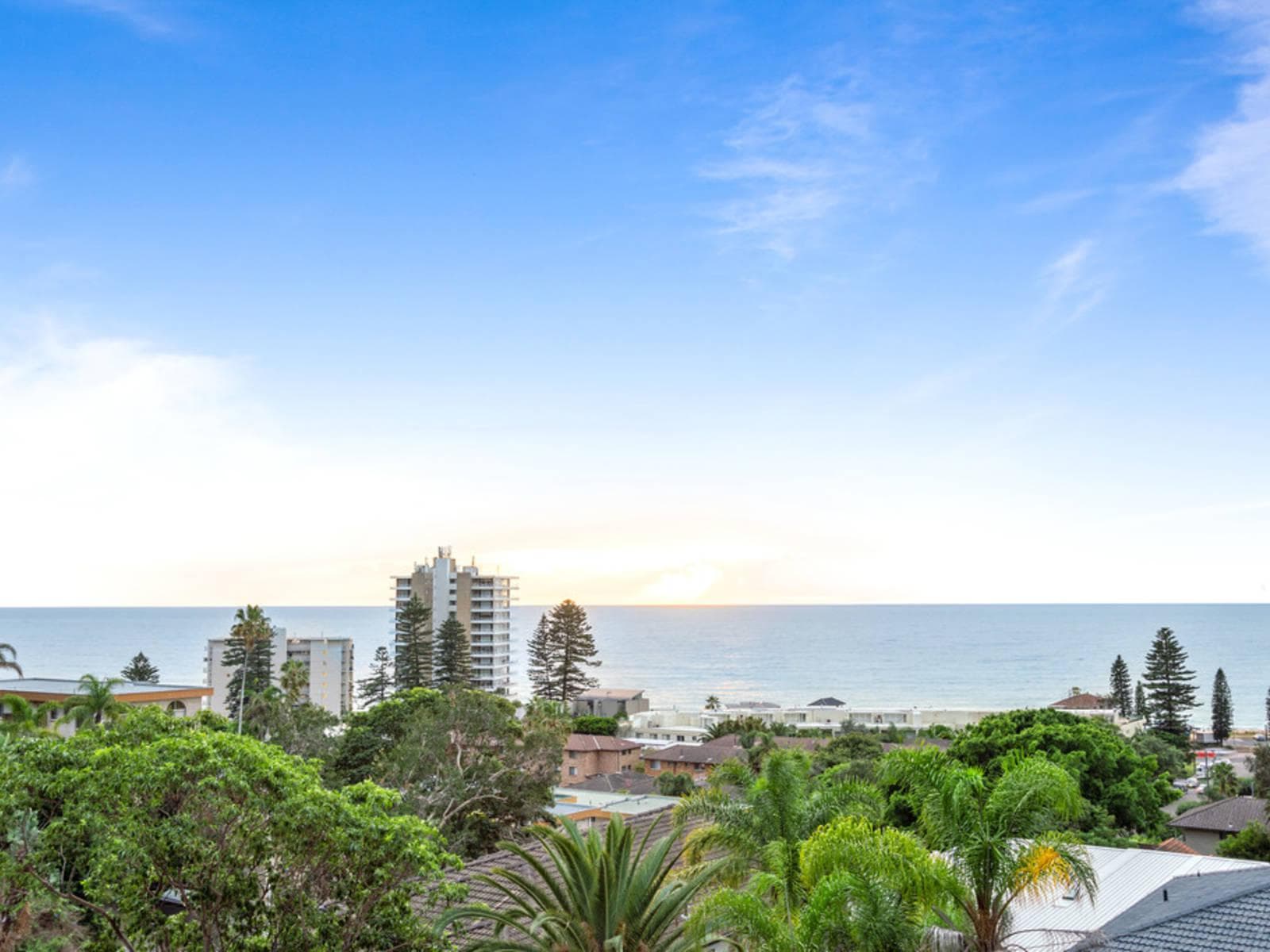 2/14 Graylind Close, Collaroy, Collaroy - Thumbnail 2