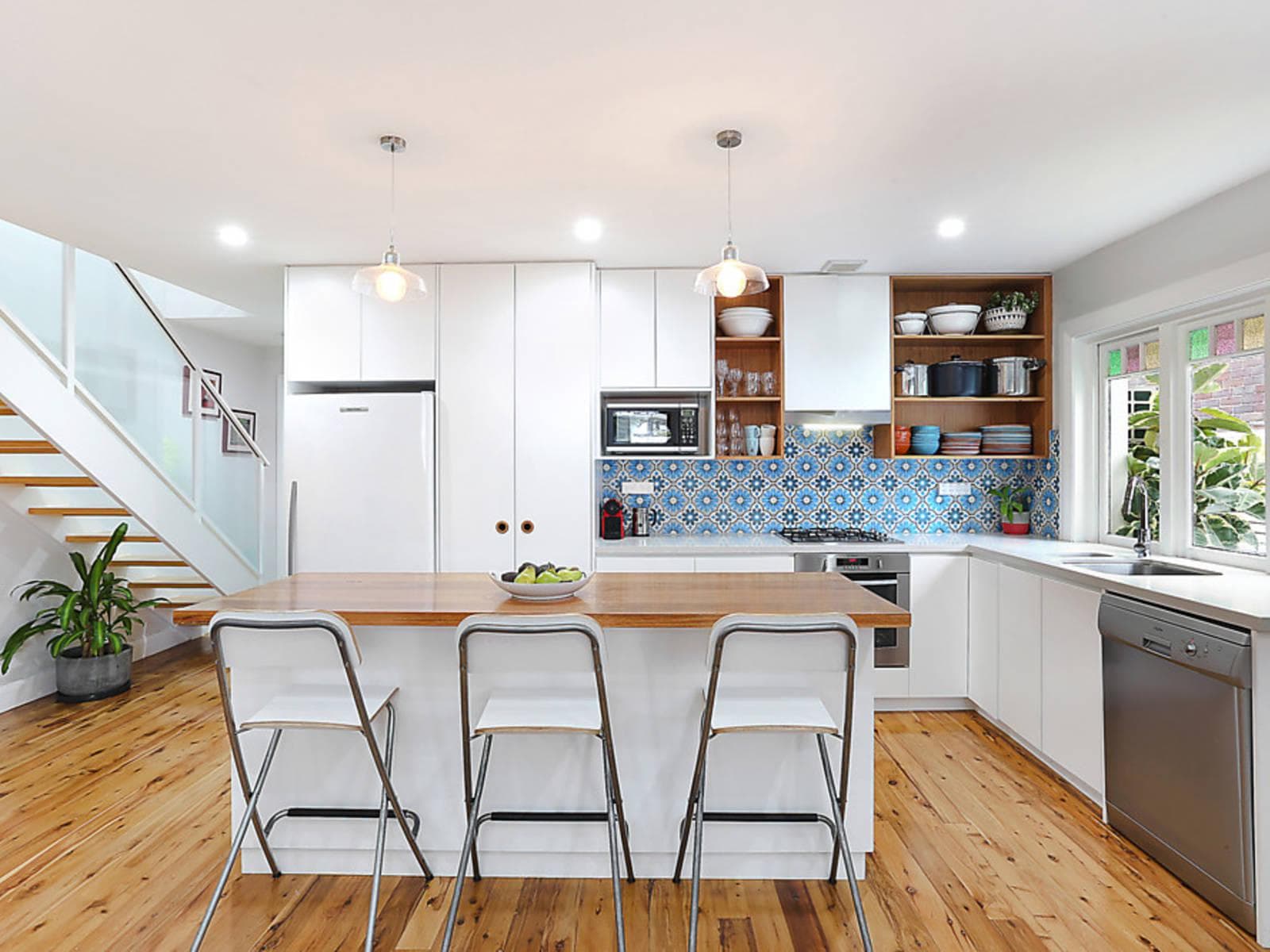 311 Simpson Street, Bondi Beach, Bondi Beach - Thumbnail 2