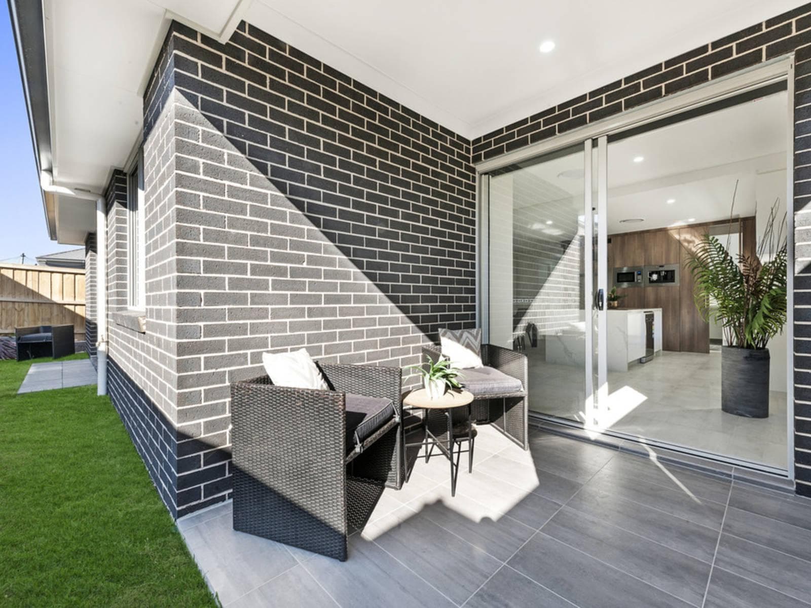 52 Springbrook Boulevard, Kellyville, Kellyville - Thumbnail 8
