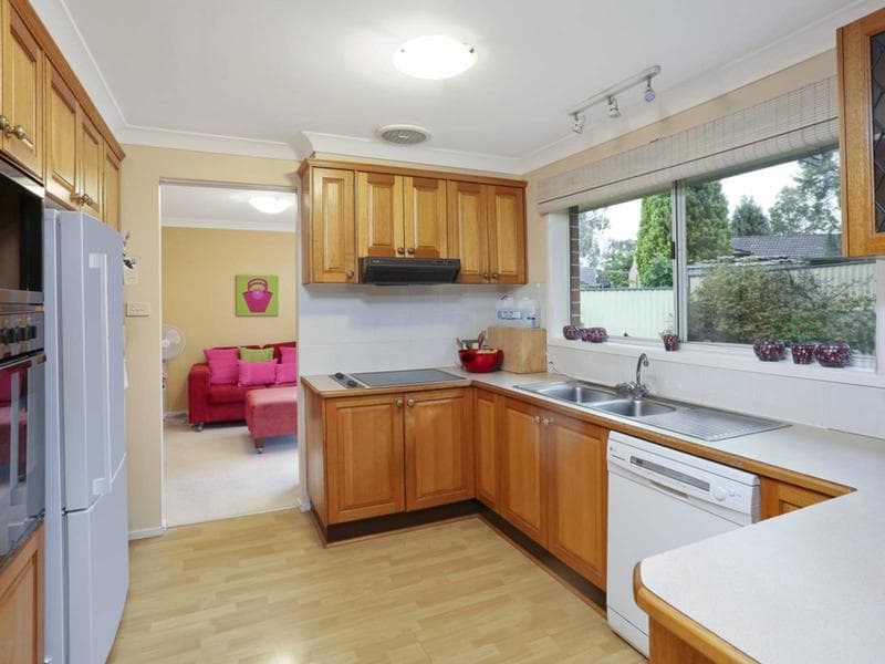 6 Gurner Place, Kellyville, Kellyville - Thumbnail 4