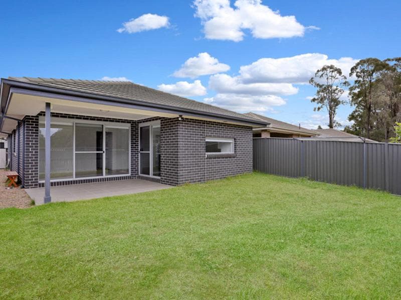 5/36																										Claremont Street
														
								Campsie, NSW 2194, Ropes Crossing - Thumbnail 5