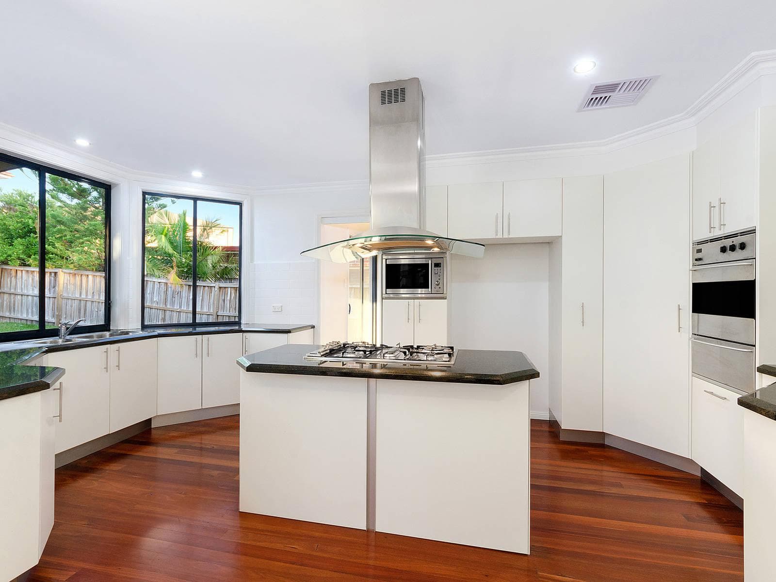 1/69a Kingsville Street, Kingsville - Thumbnail 3