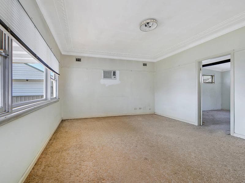 164 Kildare Road, Blacktown, Blacktown - Thumbnail 3