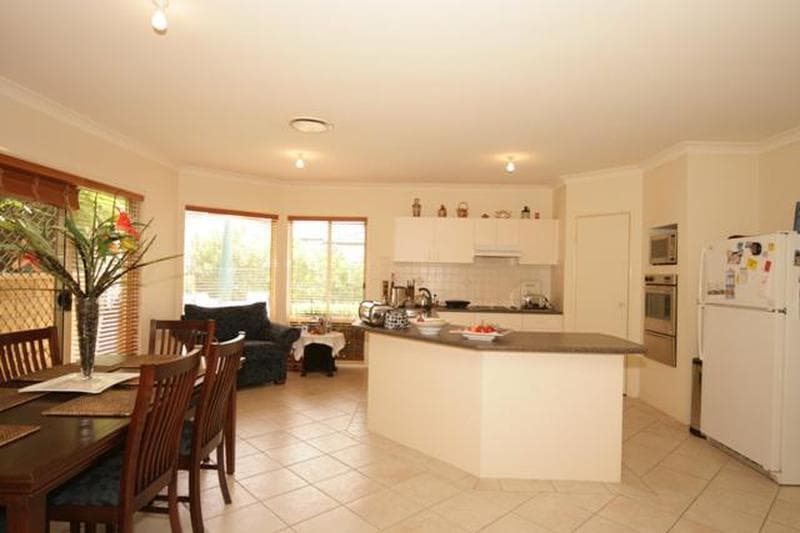 8 Stefie Place, Kings Langley, Kings Langley - Thumbnail 6