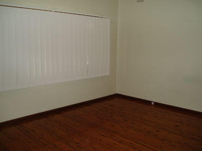 5/10																										Allen Street
														
								Harris Park, NSW 2150, Merrylands - Thumbnail 2