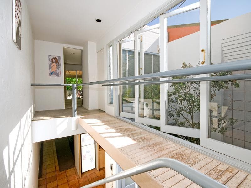 69 Ferry Road, Glebe, Glebe - Thumbnail 5