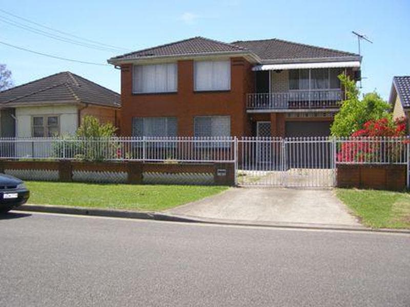 8 The Grove, Fairfield, Fairfield - Image 1