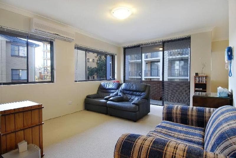 7/19-21 Good Street, Westmead, Westmead - Thumbnail 2