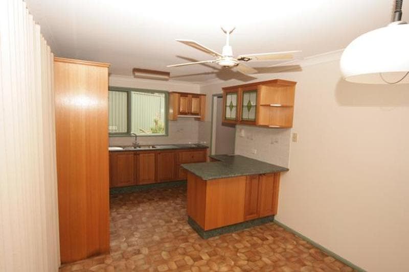 5/10																										Allen Street
														
								Harris Park, NSW 2150, Kings Park - Thumbnail 8
