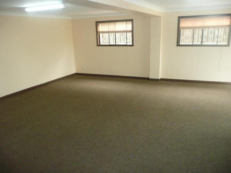5/10																										Allen Street
														
								Harris Park, NSW 2150, Mount Druitt - Thumbnail 2