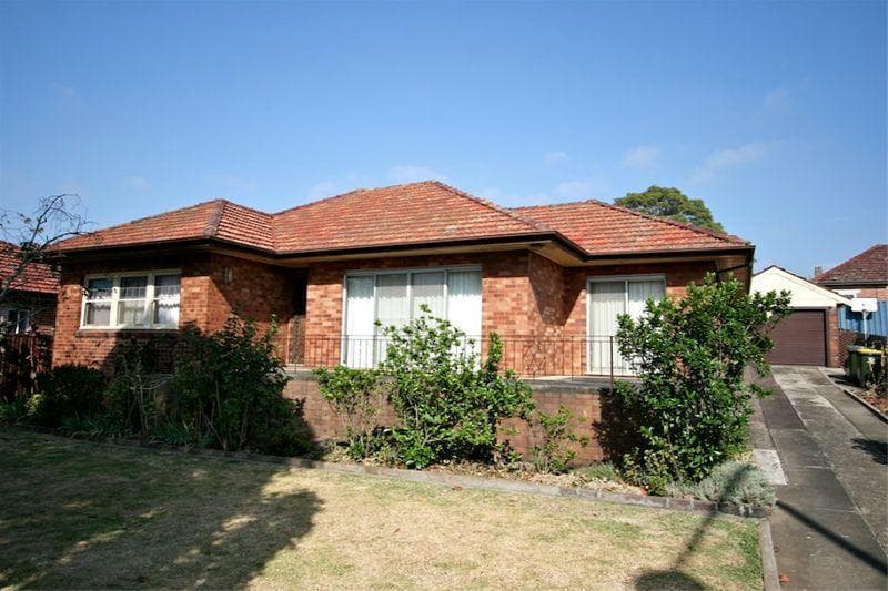 5/10																										Allen Street
														
								Harris Park, NSW 2150, Wentworthville - Image 1