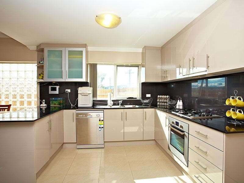 5/10																										Allen Street
														
								Harris Park, NSW 2150, Chester Hill - Thumbnail 2