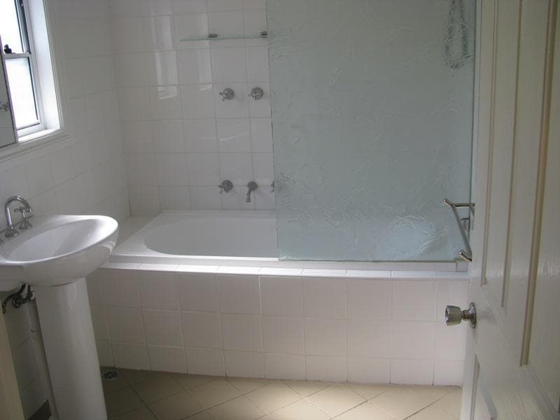 5/10																										Allen Street
														
								Harris Park, NSW 2150, Guildford - Thumbnail 3