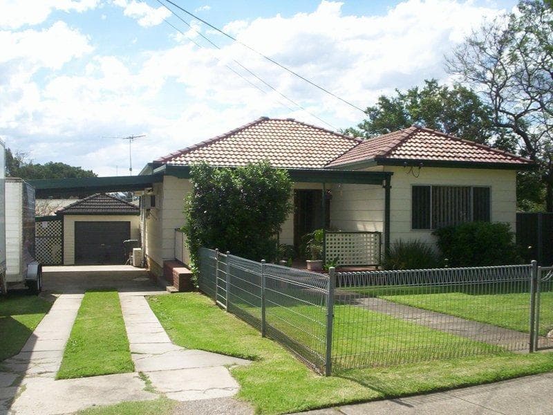 5/10																										Allen Street
														
								Harris Park, NSW 2150, Mount Druitt - Image 1