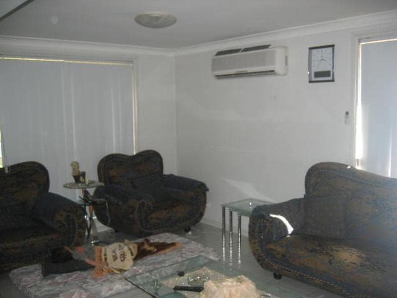 5/10																										Allen Street
														
								Harris Park, NSW 2150, Mount Druitt - Thumbnail 3