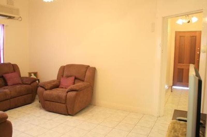 5/10																										Allen Street
														
								Harris Park, NSW 2150, Wentworthville - Thumbnail 4