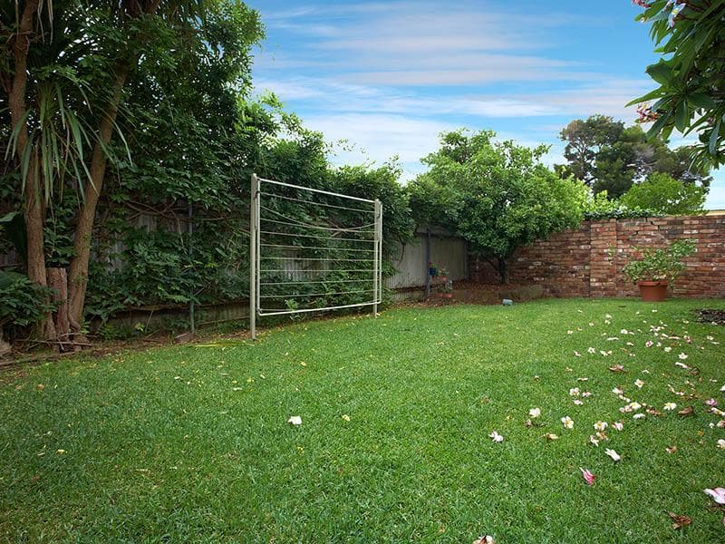 5/16																										Hutchinson Street
														
								Granville, NSW 2142, Granville - Thumbnail 7