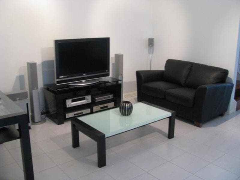 59 Woodstock Street, Guildford, Guildford - Thumbnail 4