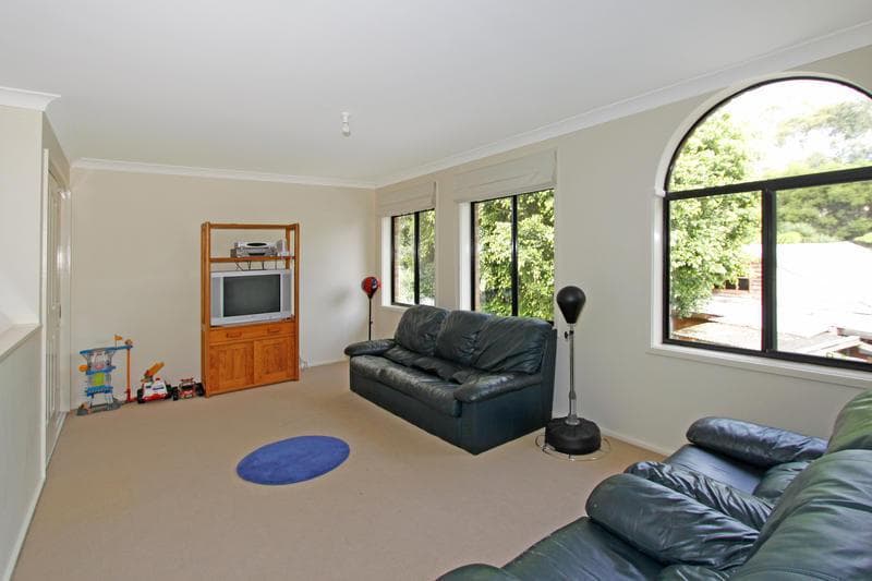 28 Halls Road, Helensburgh, Helensburgh - Thumbnail 2
