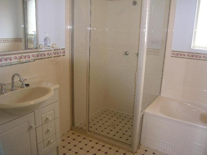11/29-31 Good Street, Westmead, Westmead - Thumbnail 4