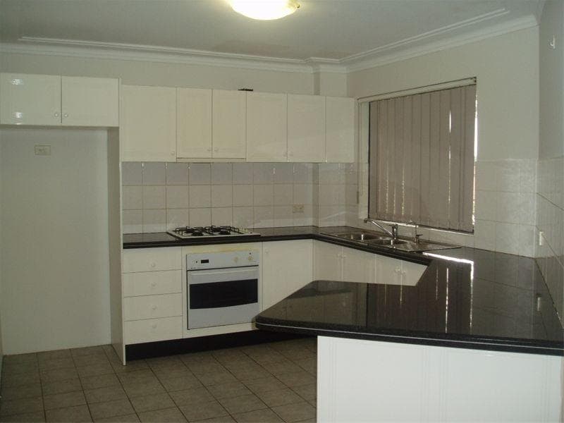 1/21-23 Newman Street, Merrylands, Merrylands - Thumbnail 4