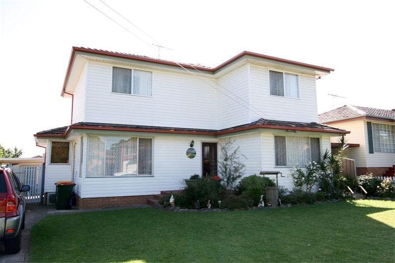 10 Jura Place, Seven Hills, Seven Hills - Image 1
