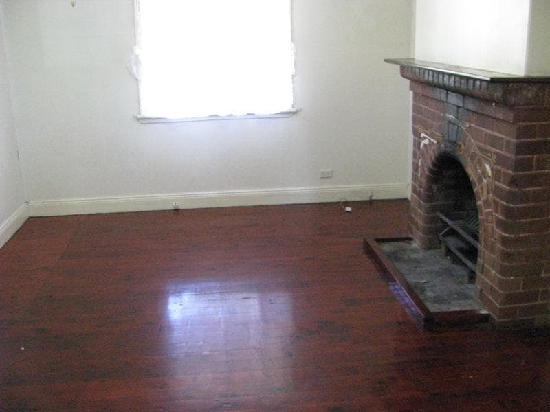 22 Stimson Street, Guildford, Guildford - Thumbnail 3