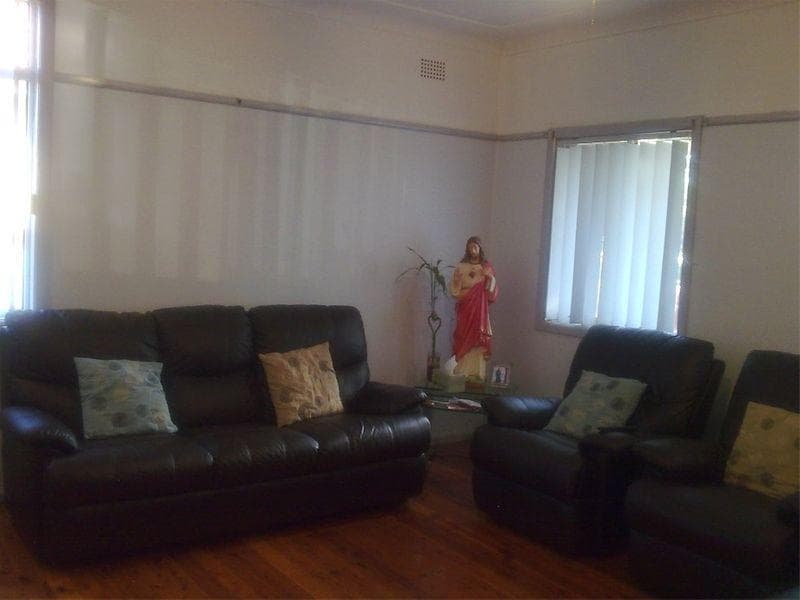 145 Robertson Street, Guildford, Guildford - Thumbnail 2