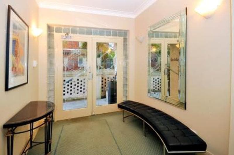 8/63 Curlewis Street, Bondi Beach, Bondi Beach - Thumbnail 2