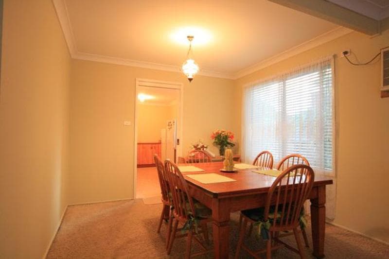 53 Sparman Crescent, Kings Langley, Kings Langley - Thumbnail 4