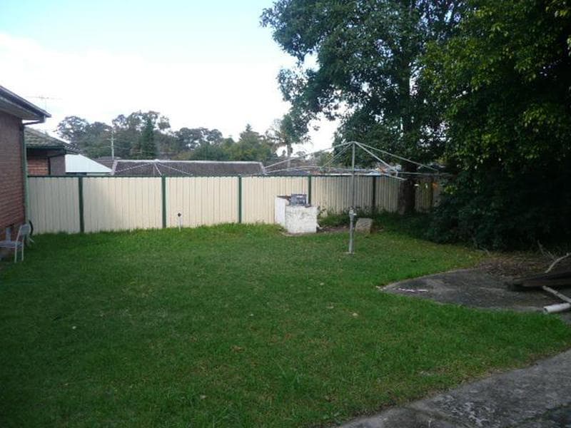 9/71-77																										O'Neill Street
														
								Guildford, NSW 2161, Blackett - Thumbnail 6
