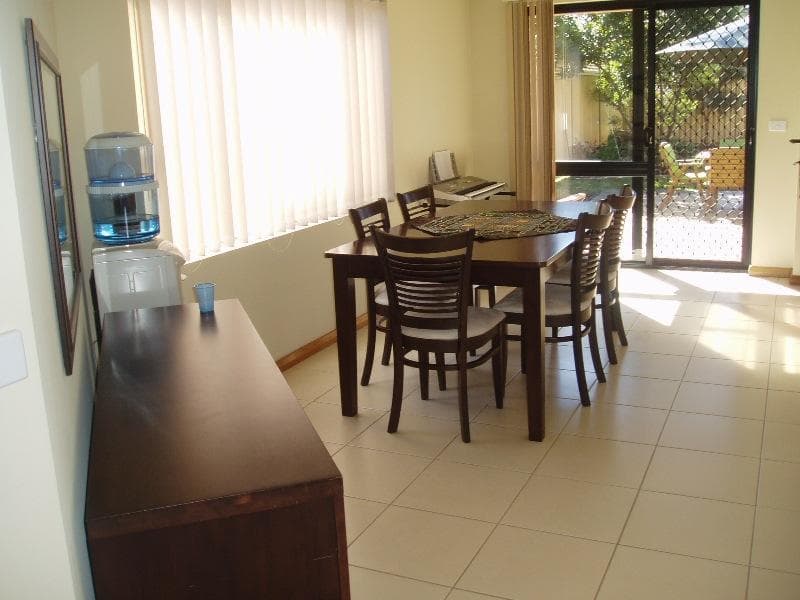 1/49a Wisdom Street, Guildford, Guildford - Thumbnail 4