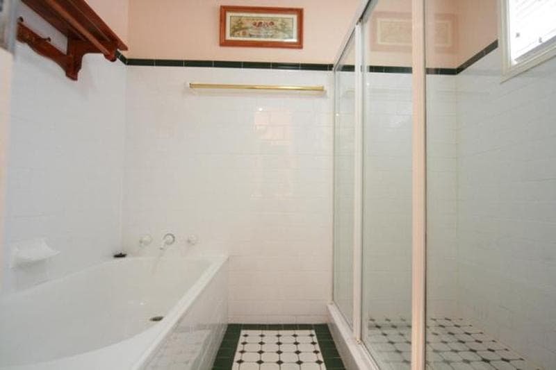 19 Knight Avenue, Kings Langley, Kings Langley - Thumbnail 8