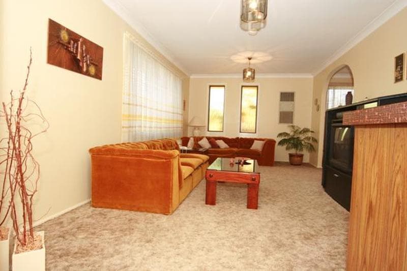 19 Perry Street, Kings Langley, Kings Langley - Thumbnail 4