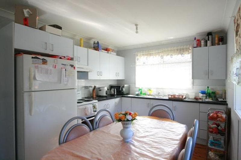 60 Tallagandra Drive, Quakers Hill, Quakers Hill - Thumbnail 3