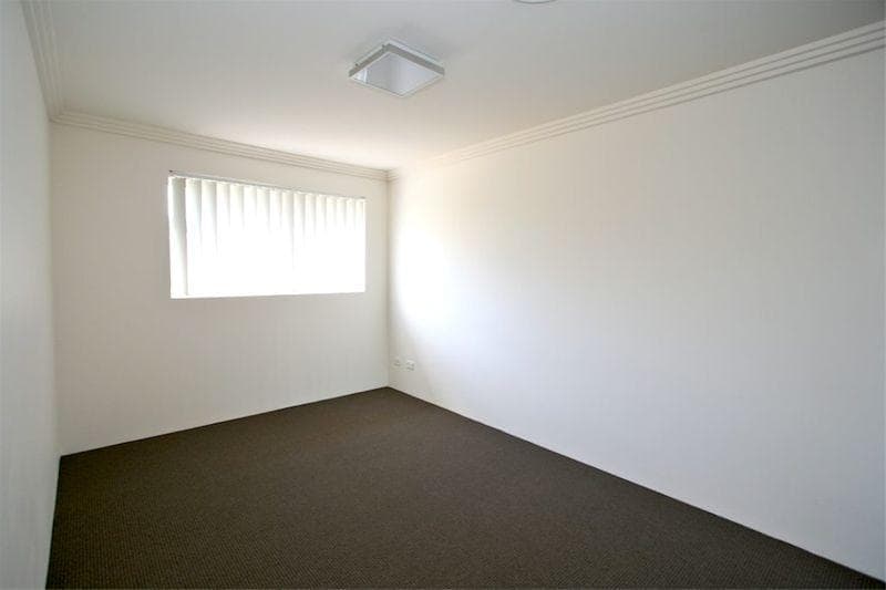 46-46a Fyall  Avenue, Wentworthville, Wentworthville - Thumbnail 5