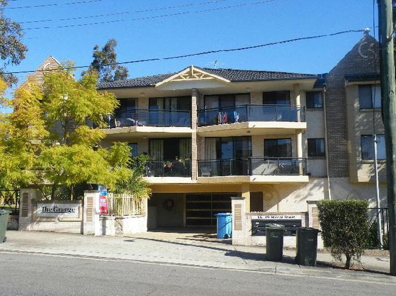 11/15-19 Hassall Street, Westmead, Westmead - Image 1