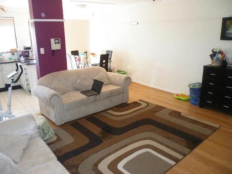 11/15-19 Hassall Street, Westmead, Westmead - Thumbnail 2