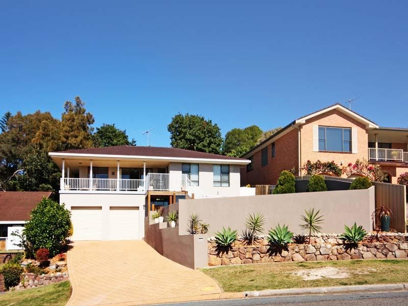 16 Oleander Avenue, Port Macquarie, Port Macquarie - Thumbnail 3