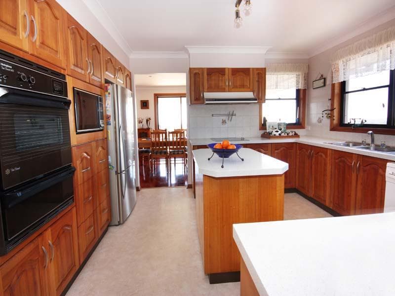 16 Oleander Avenue, Port Macquarie, Port Macquarie - Thumbnail 4