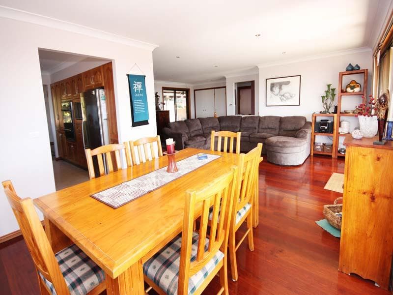 16 Oleander Avenue, Port Macquarie, Port Macquarie - Thumbnail 5