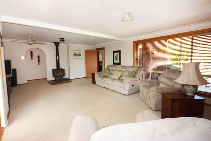 19 Verbena Avenue, Port Macquarie, Port Macquarie - Thumbnail 4
