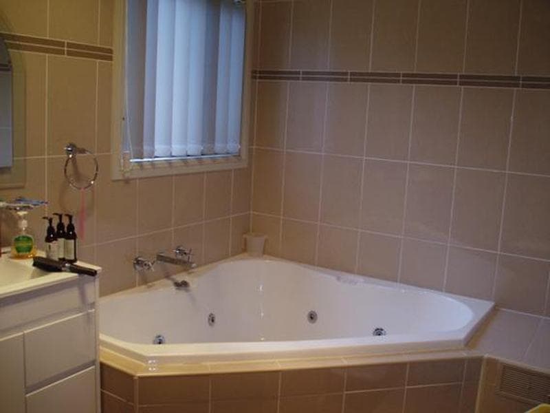 17 Clement Street, Guildford, Guildford - Thumbnail 4