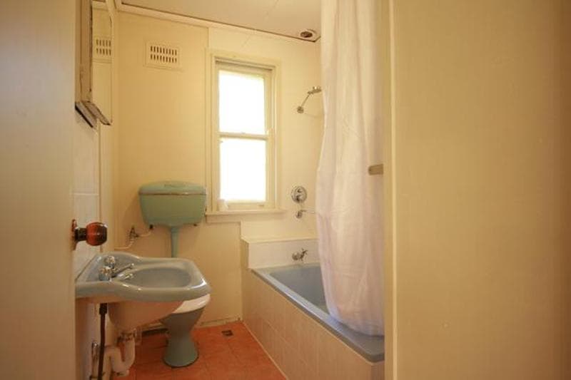 6/1161 - 1171																										Pittwater road
														
								Collaroy, NSW 2097, Seven Hills - Thumbnail 3