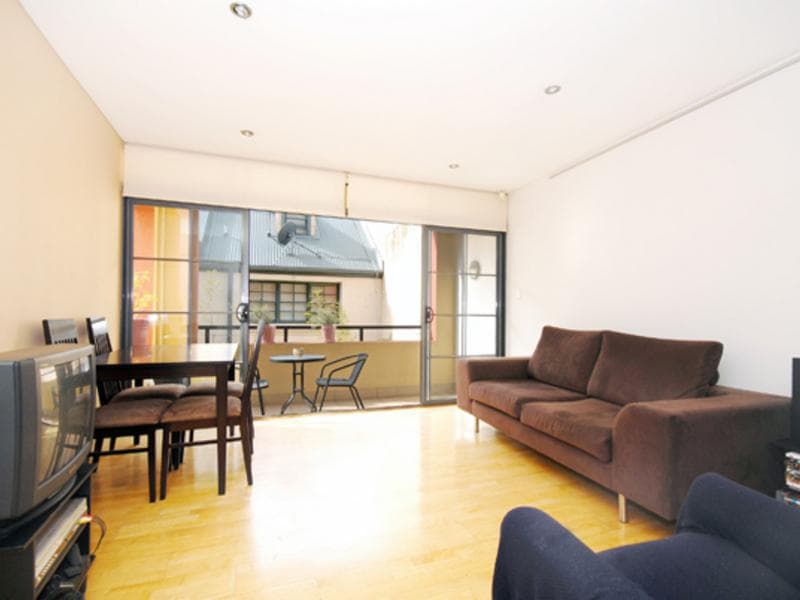 6/107-109 Harris Street, Pyrmont, Pyrmont - Thumbnail 2