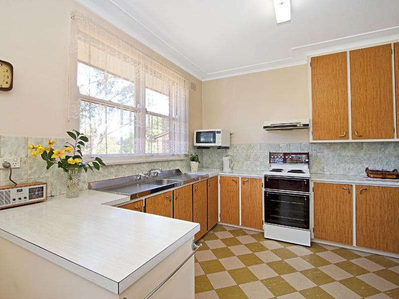 11a Beecroft Road, Pennant Hills, Pennant Hills - Thumbnail 2