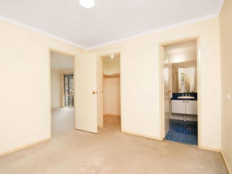 33 Pogson Drive, Cherrybrook, Cherrybrook - Thumbnail 8