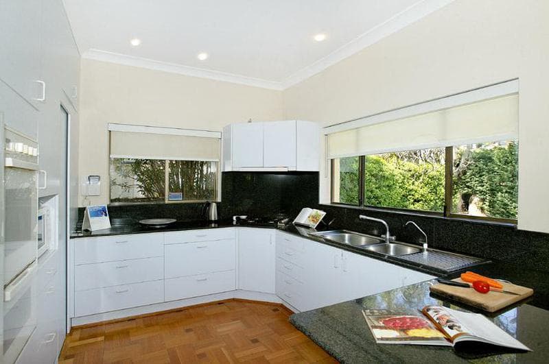 24/42-48																										Merton Street
														
								Sutherland, NSW 2232, Vaucluse - Thumbnail 4