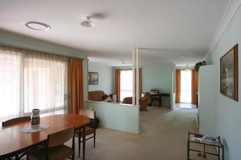 2/8																										Wallaroy Crescent
														
								Woollahra, NSW 2025, Kings Langley - Thumbnail 5